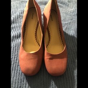 Block heels, never worn